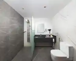 E hotel thumbnail